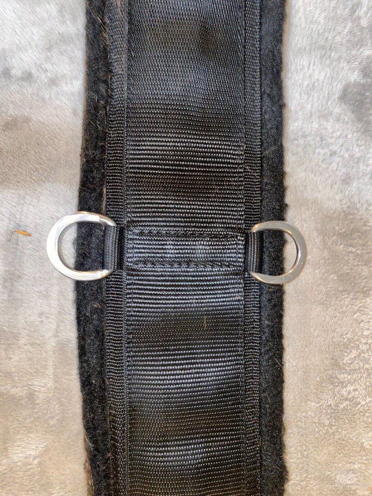 36'' BLACK FELT WEAVER SMART CINCH