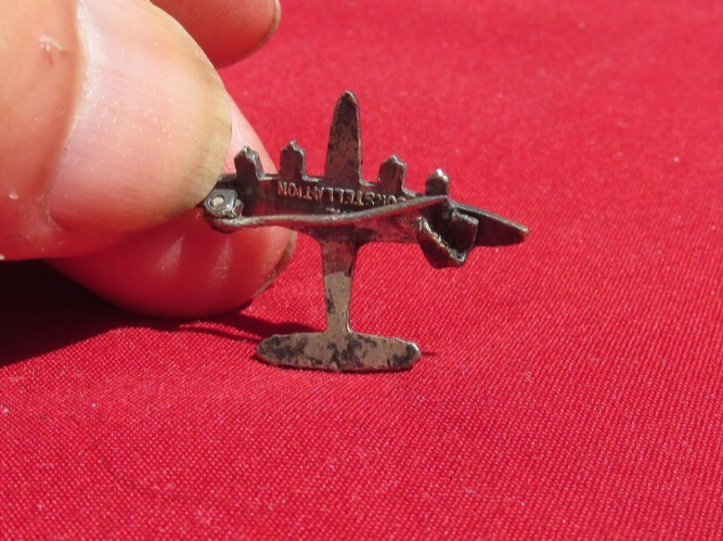 Homefront Lockheed Constellation ("Connie") Airplane Pinback Pin