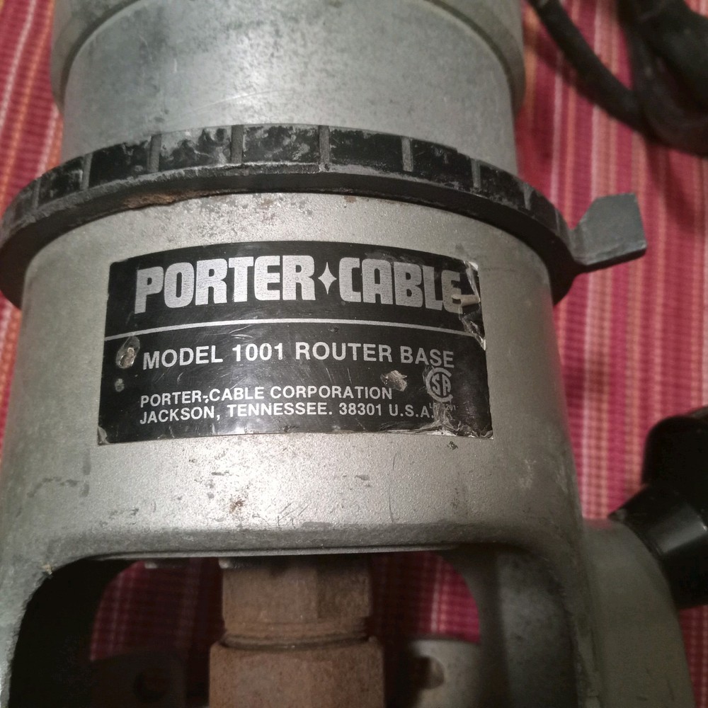 Porter Cable Router Model 6902 With Router Bade Model 1001