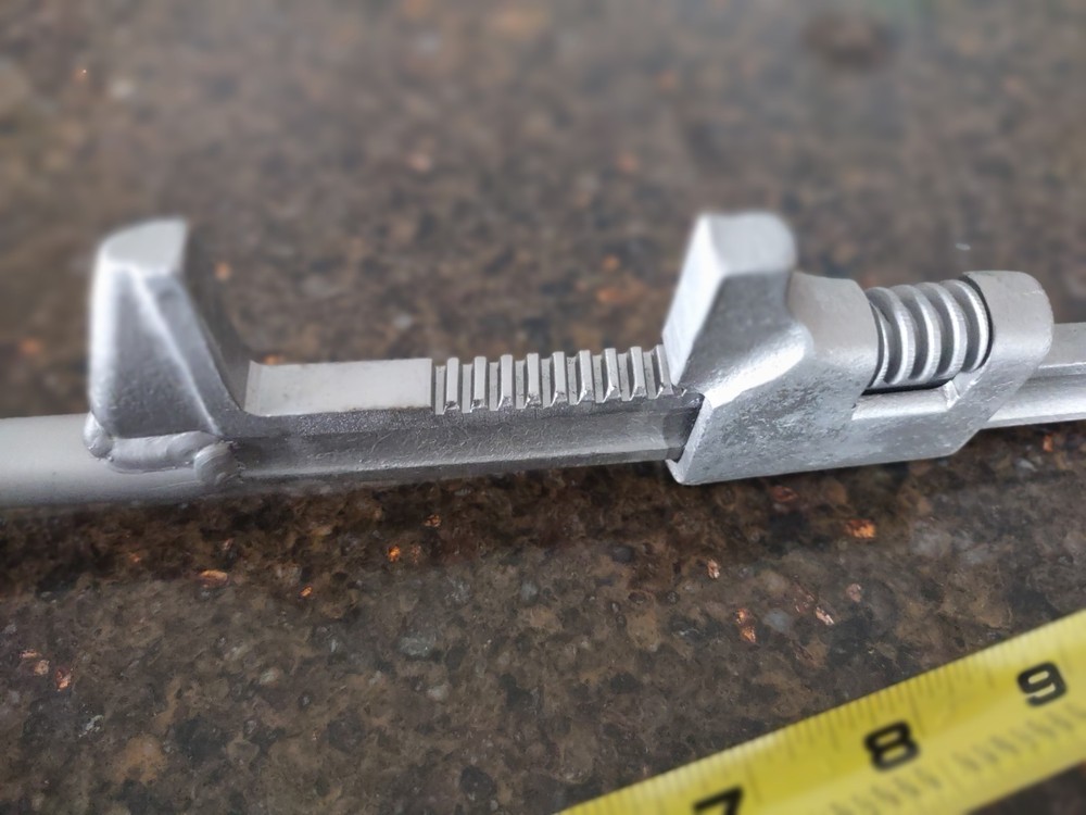 Blacksmith Twisting Wrench (Medium 19") Knife Maker