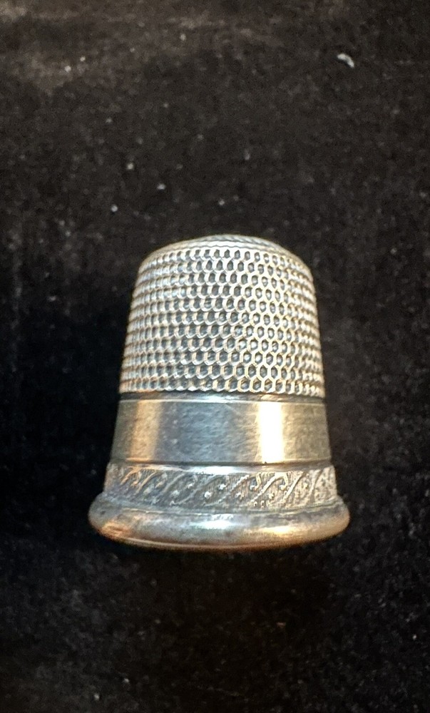 Vintage Sterling Silver Thimble 10