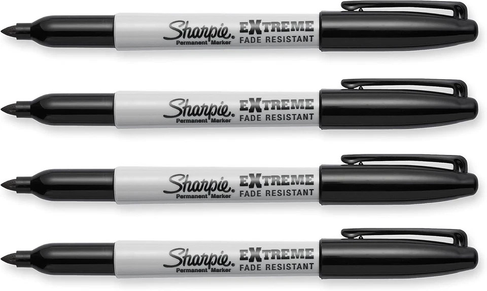 Sharpie Extreme Permanent Markers Fine Point Black 4 Count (8 Total) (2Pack)