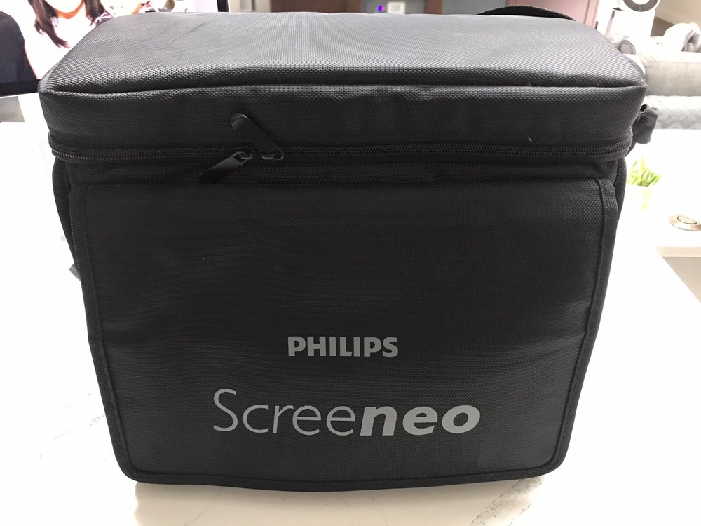 Philips Screeneo HDP1690 UST Projector