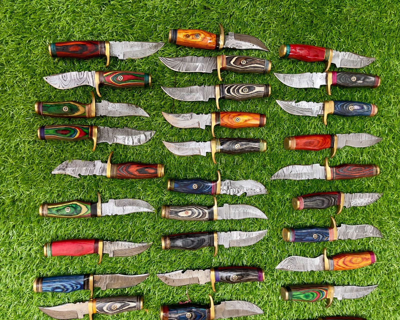 Lot of 20 HANDMADE DAMASCUS STEEL SKINNER CAMPING 6 IN KNIVES W SHEATH, WHOLESAL
