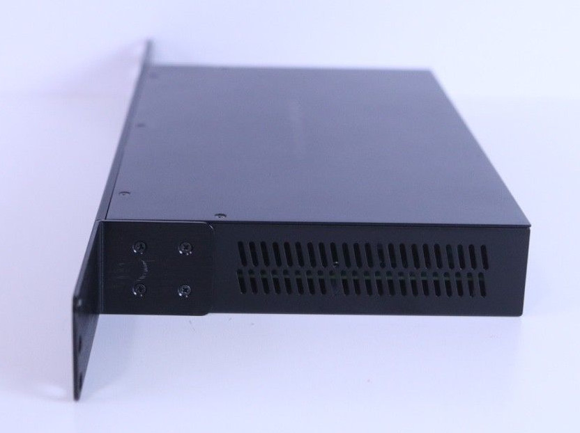 Pakedge Device & Software NK-1 Network Appliance Wireless Controller