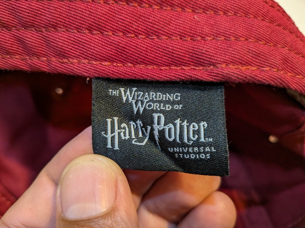 Universal Studios Harry Potter Gryffindor Team Captain Quidditch Hat Cap