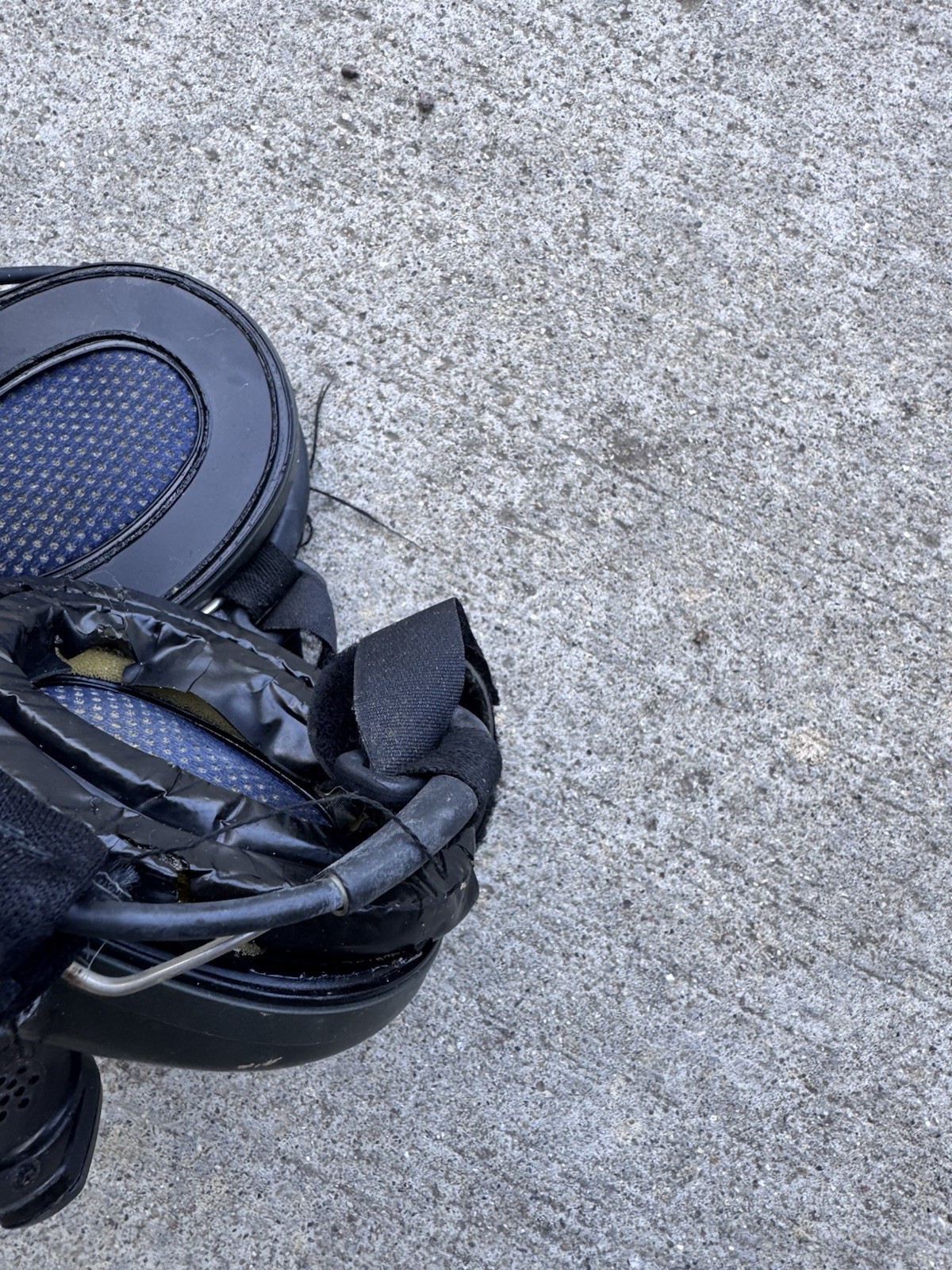 MSA Sordin Single Comm Headset w/ TEA 10 Pin PTT