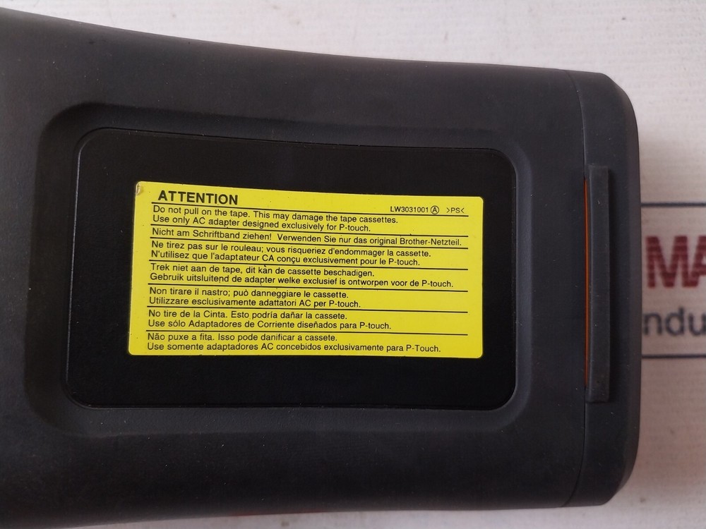 Brother P-Touch PT-E550W Wireless Handheld Labeling