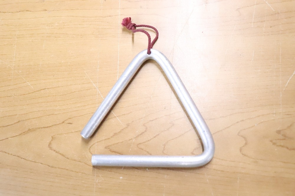Unbranded 4-1/2" Triangle