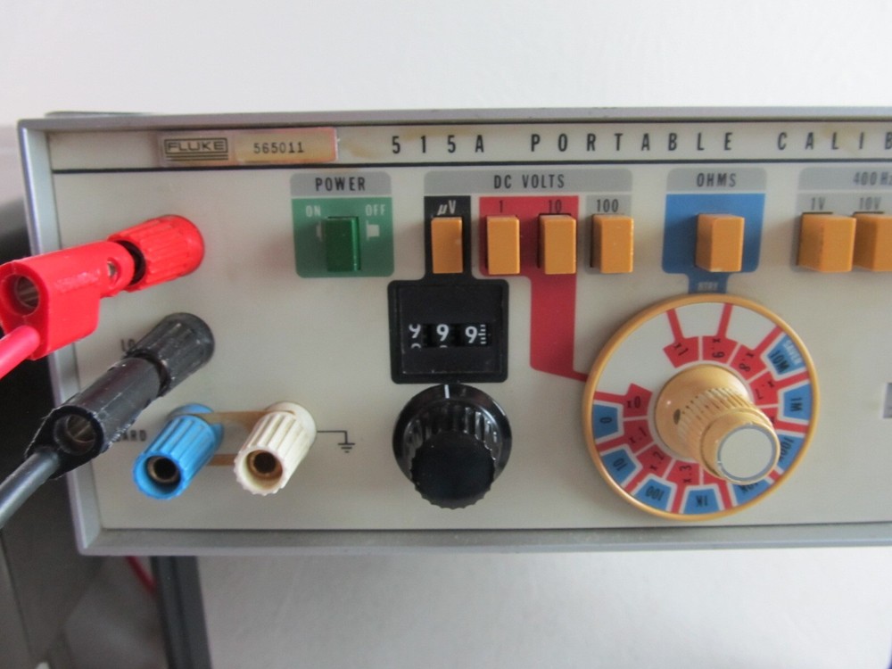 Fluke 515A Portable Calibrator, Working Condition