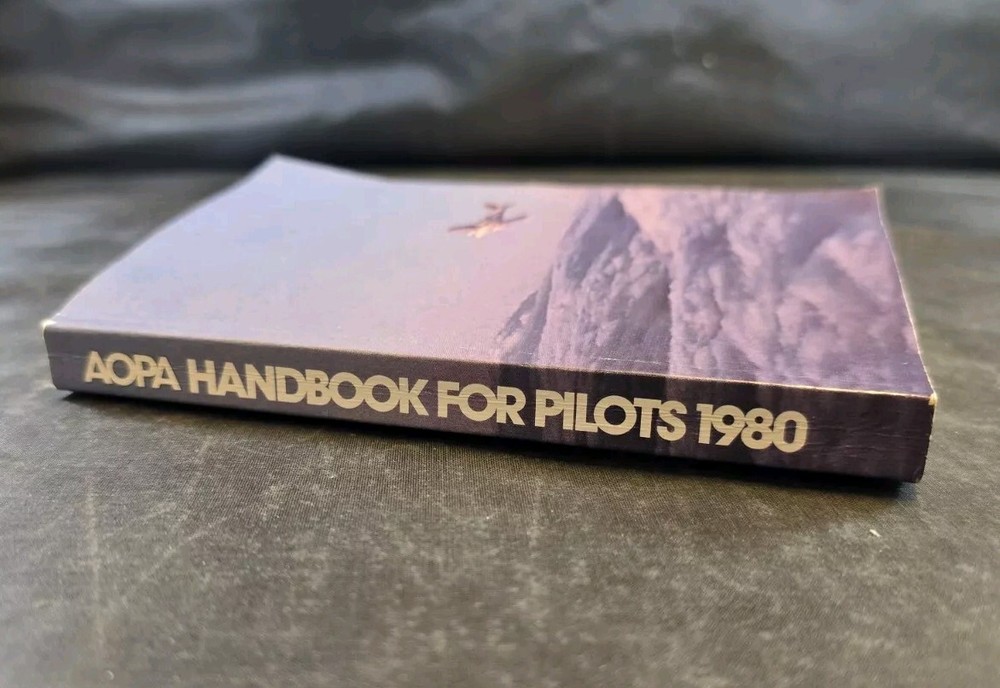 AOPA Handbook for Pilots 1980 Good Condition