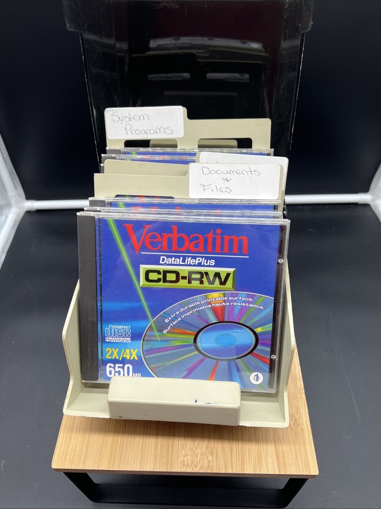 Vintage Data Case Floppy Disk Plastic Storage Case Caddy w/ dividers W CDs