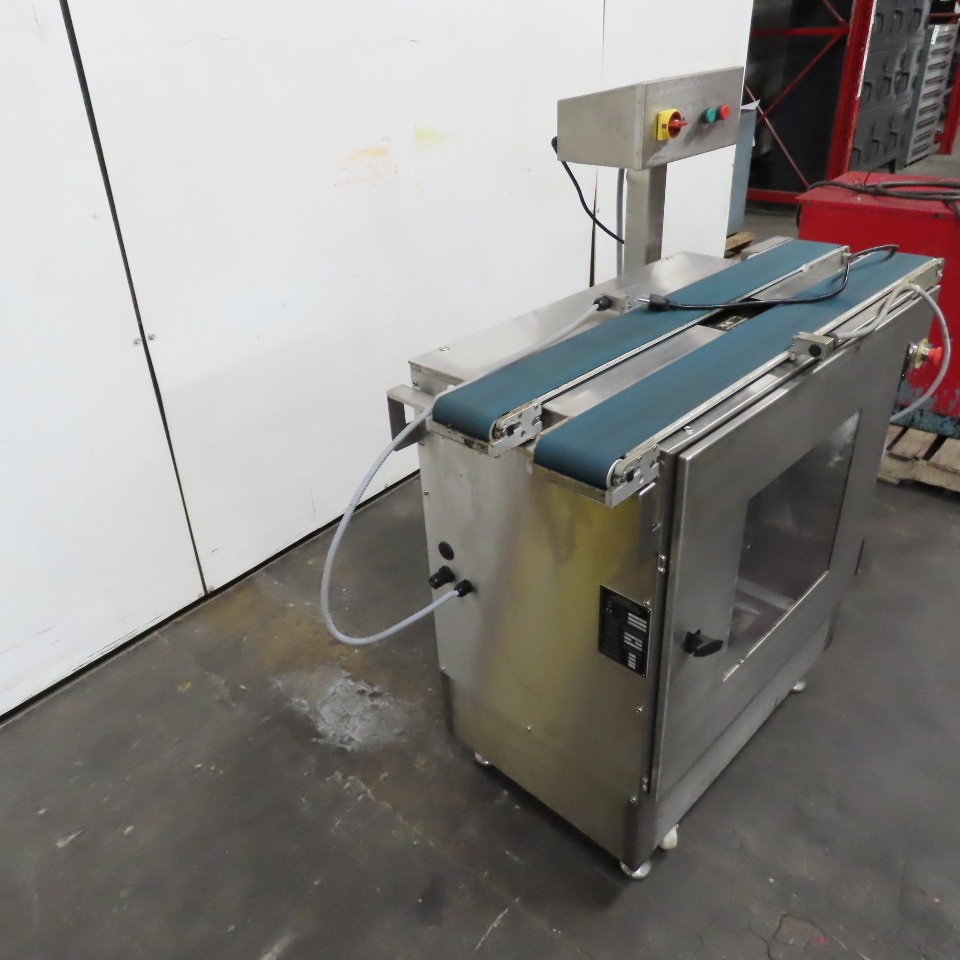 DIGI BLLA Automatic Weigh Labeler Machine 110V 1PH (Applicator Needs Work)