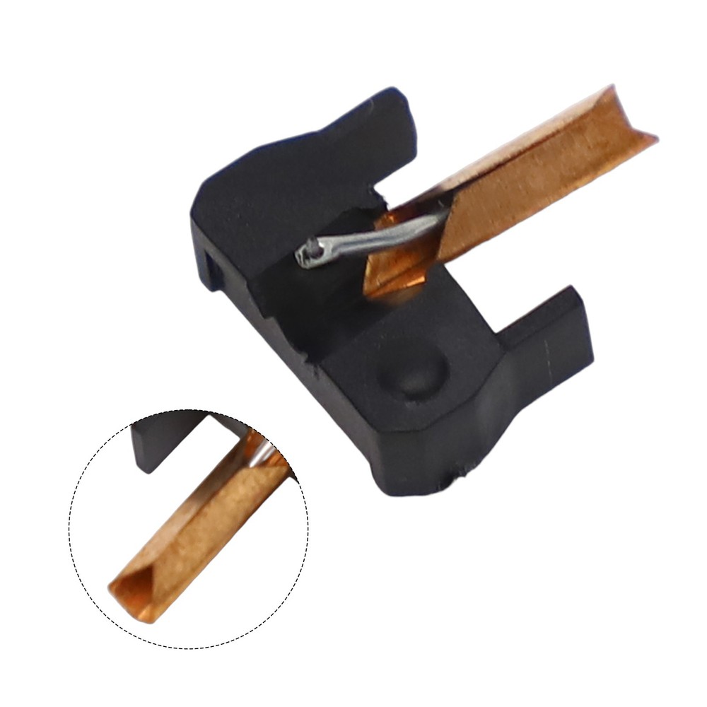 Stylish and Functional Diamond Stylus Compatible with Various Turntables