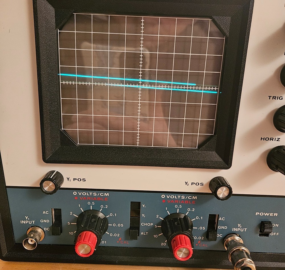 Heathkit IO-4205 Dual Trace Oscilloscope – Tested Working, Both Channels, Bright