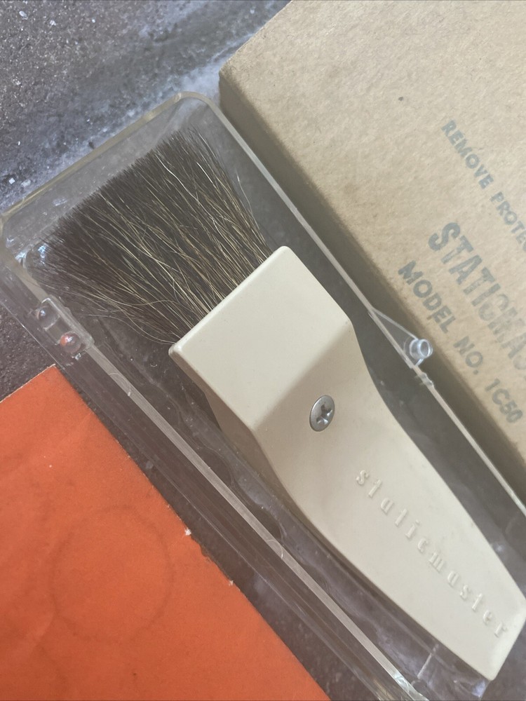 Static Master Brush 1C 50 Nuclear Products In Case * Static Eliminating Brush *