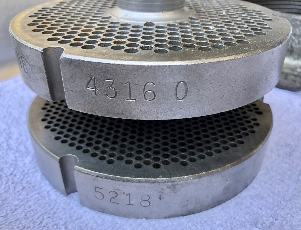 BUTCHER BOY A52 MEAT GRINDER