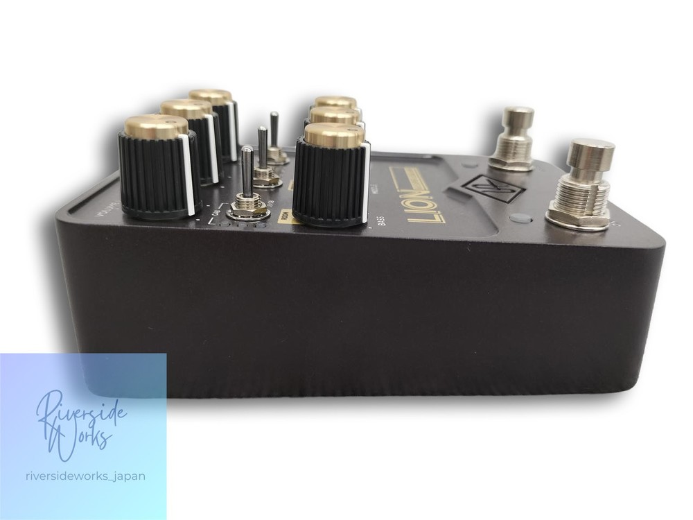 UNIVERSAL AUDIO UAFXLION68 Super Lead Amp Simulator JP
