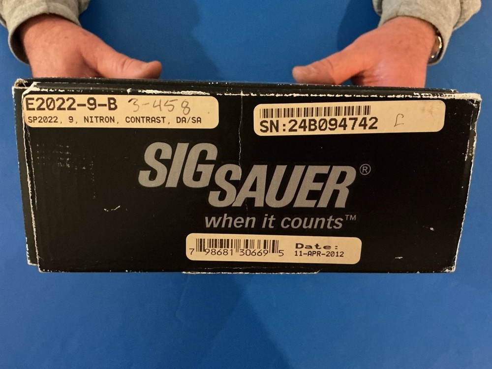 Sig Sauer E2022-9-B Nitron Box With Lock