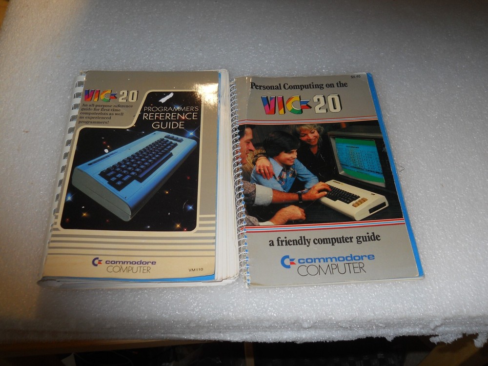 Commodore Vic-20 Computer - with 8K Ram Expansion Port & Documentation.