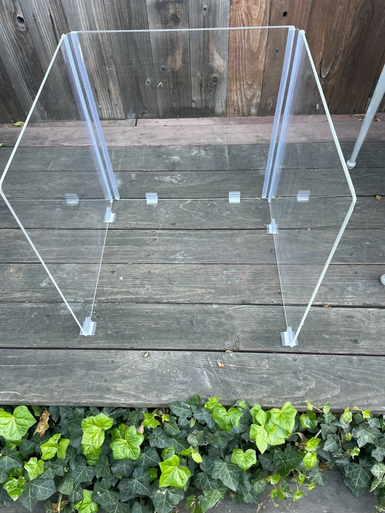 Desktop Protective Acrylic Shield/Sneeze Guard/Desk Divider with 3 Sided Panels
