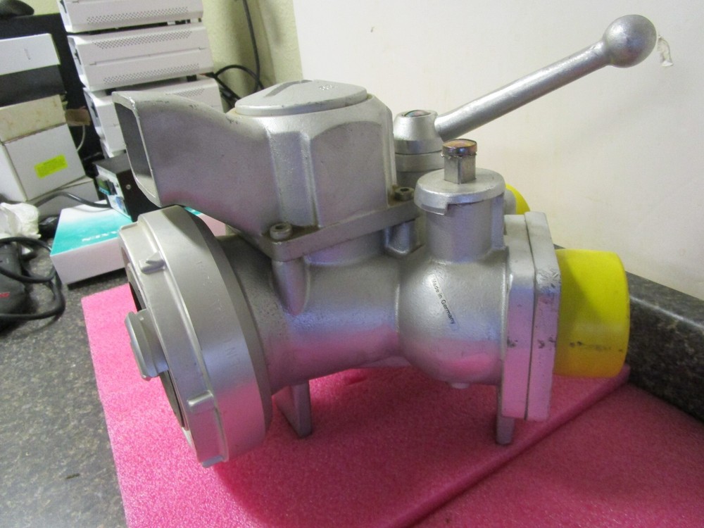 NEW! Storz Fire 100 Manifold