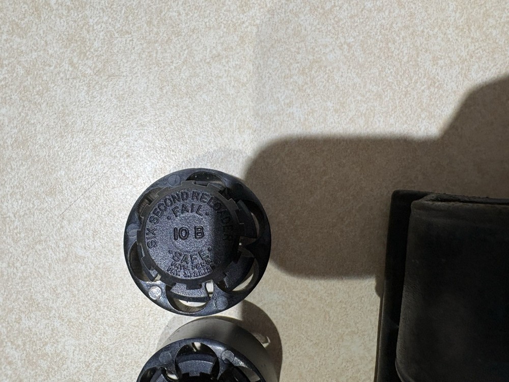 HKS "Six Second Reloader" Speedloader set READ