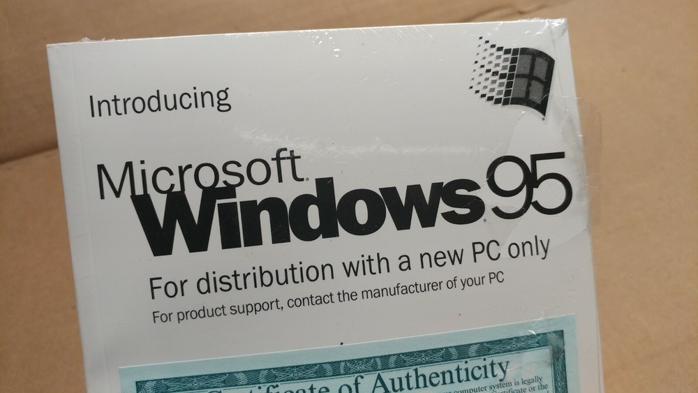 Microsoft Windows Windows 95 Operating System Software CD with Product Key USB