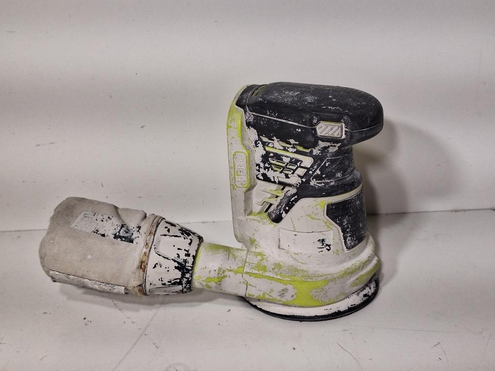 RYOBI TOOLS P411 (P15023800)