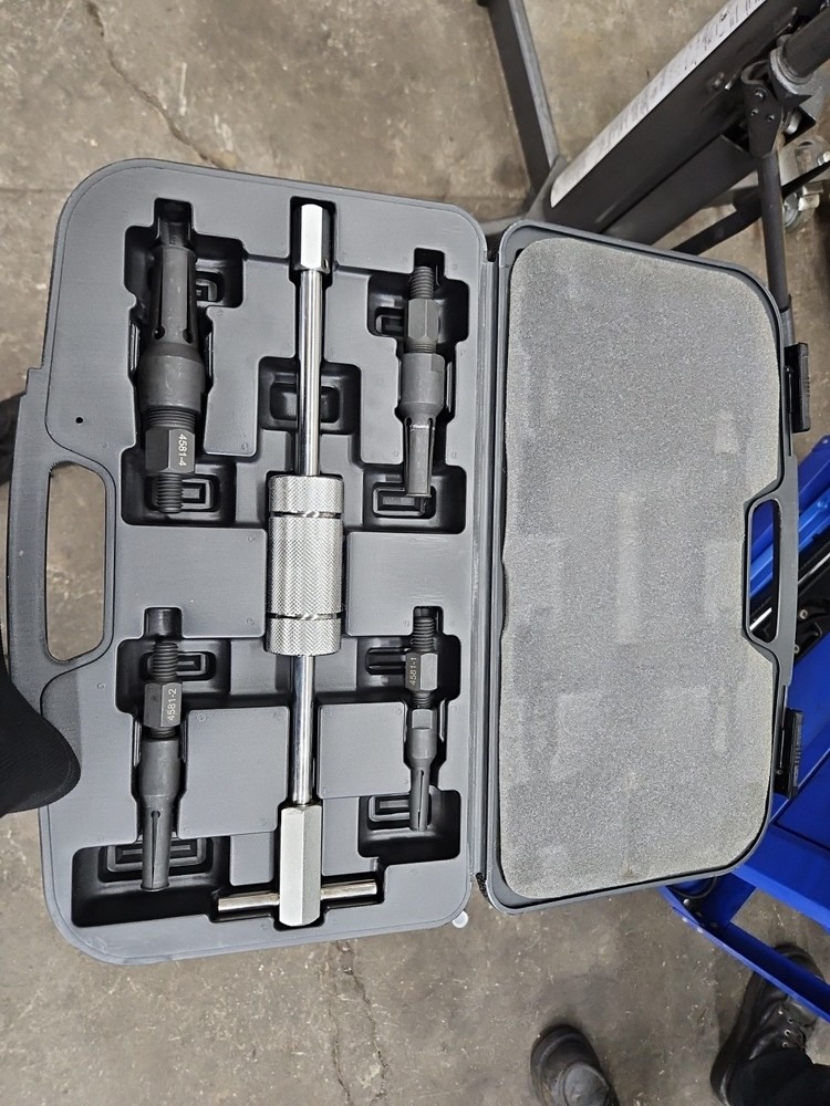 OTC Tools 4581 - Stinger Blind Hole Bearing Puller Set