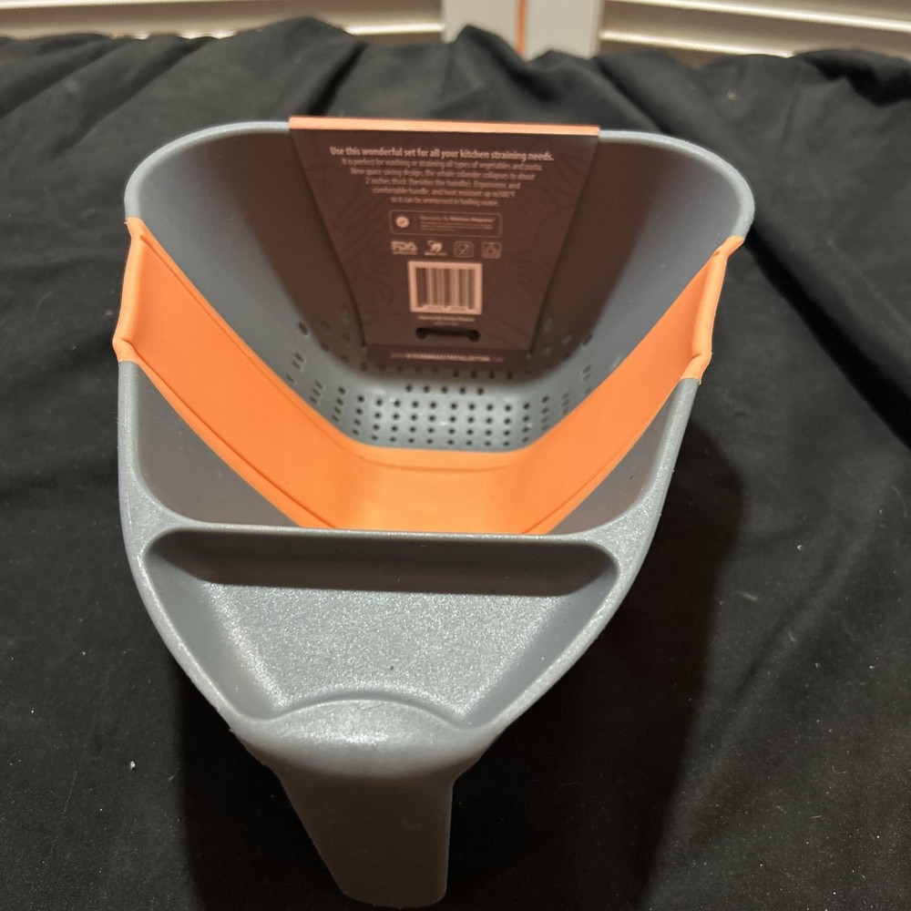 Kitchen Maestro Collapsible Hands-free Silicone Colander/Strainer