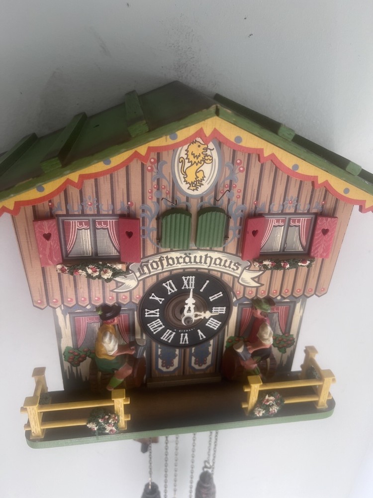 Hofbrauhaus Cuckoo Clock