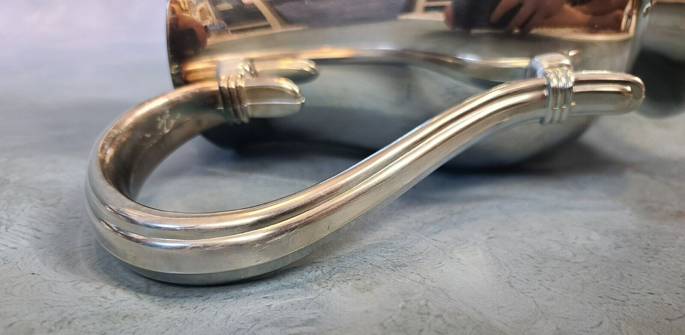 Oneida Bennington Silverplate Beverage Pitcher 2 Quart