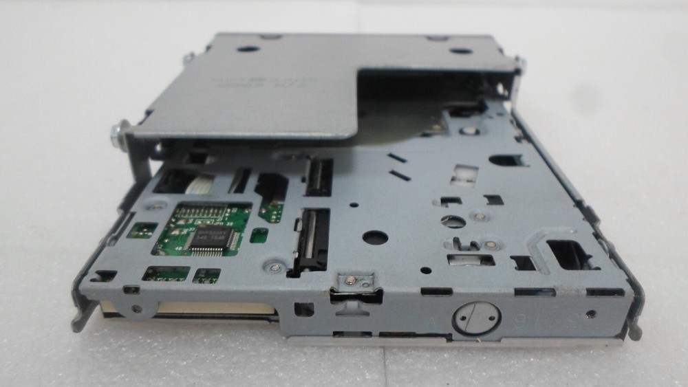 SONY MPF820 3.5" FLOPPY DISK DRIVE, DP/N 0P9566