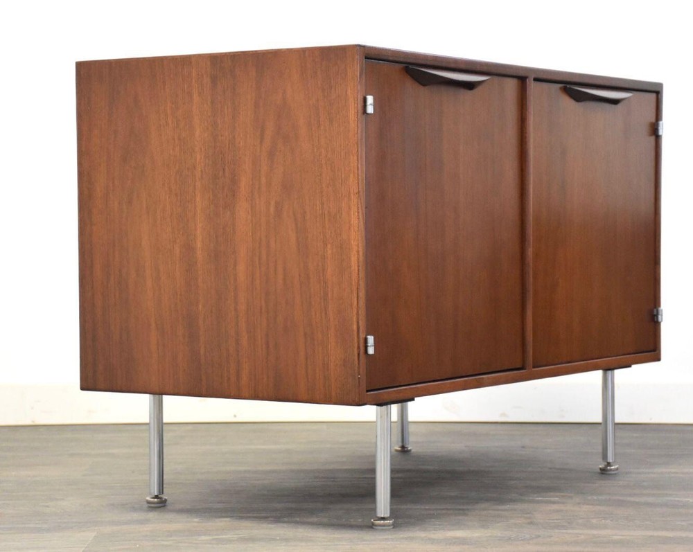 Jens Risom Walnut Mid Century Modern Credenza Cabinet