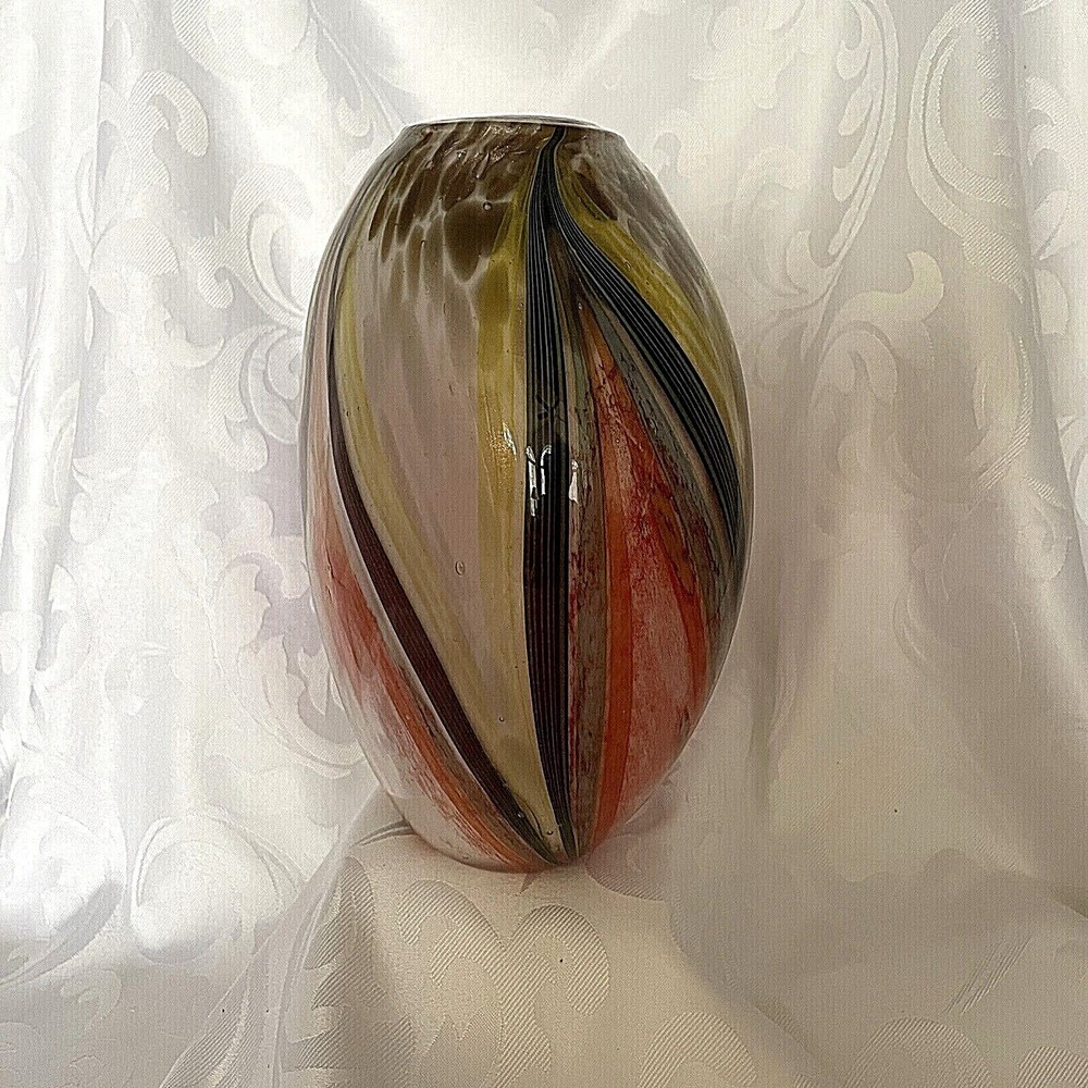 STUNNING LARGE PILLOW VASE