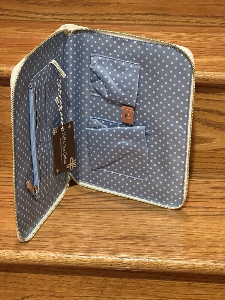 Matilda Jane On The Go Tech Organizer