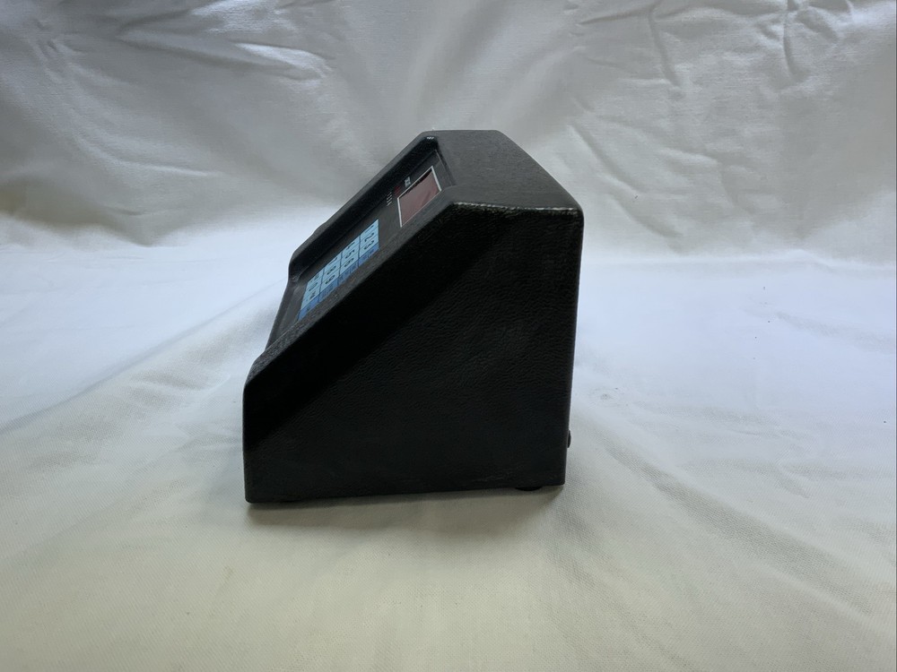 Chrontrol XT-2 Table Top Programmable Timer Outlet Controller w/Battery Backup