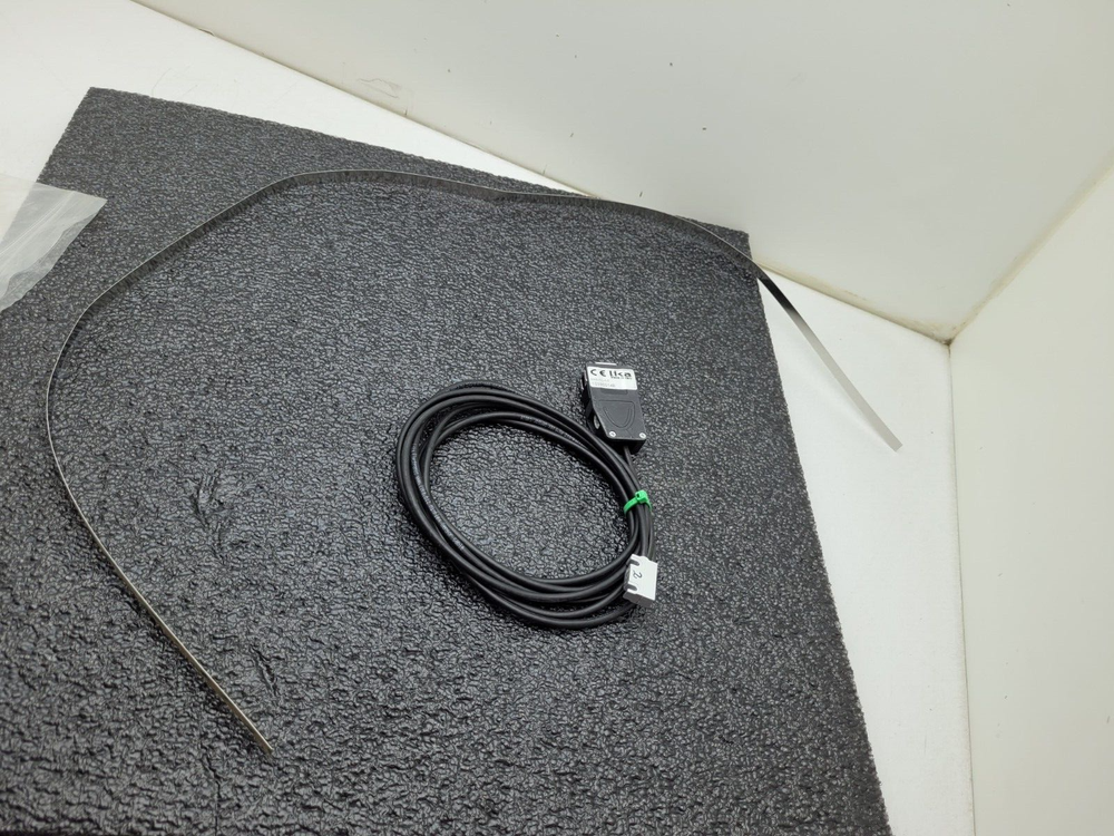 LIKA SMI5-R-L-1-3 Magnetic Linear Encoder DSub 9 Connector Working Pull w/ Tape
