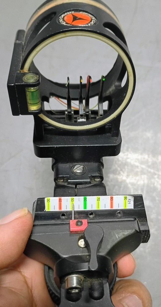 Bear Archery Divergent Eko Compund Bow