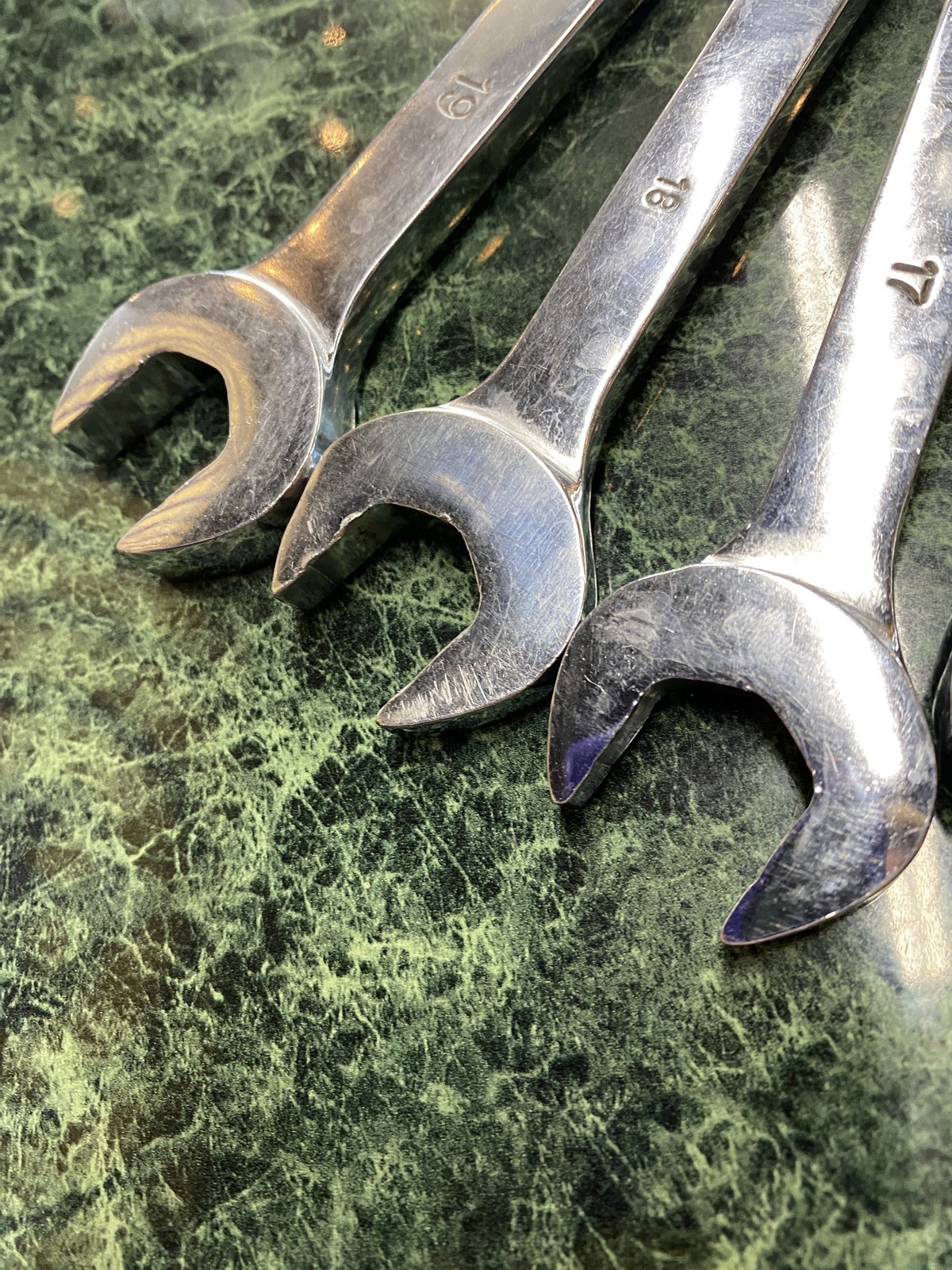 MAC KNUCKLE SAVER WRENCH SET