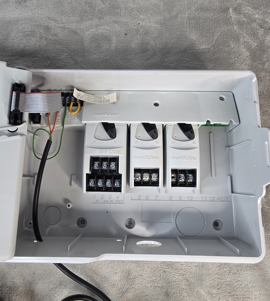 Rain Bird ESP-M 10 Zone Irrigation Sprinkler Controller Digital Timer Tested