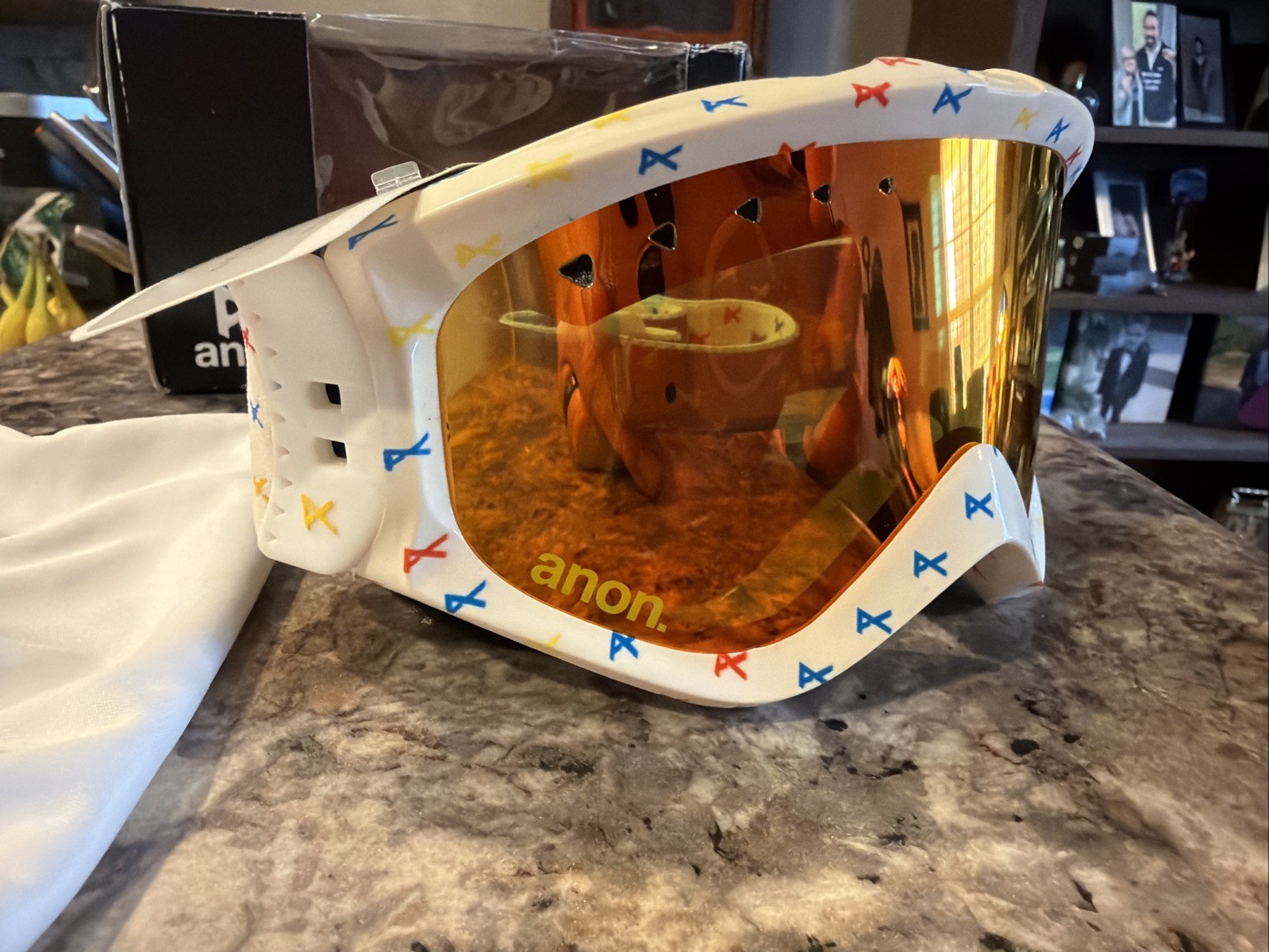 Anon Majestic Women's Ski Goggle White Hydro Multi Color DEAD STOCK NIB UglyBox