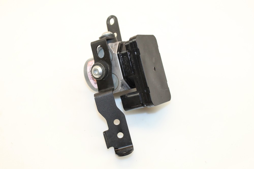 2018 2019 Kawasaki Ninja 400 Oem Abs Pump Unit Module H8