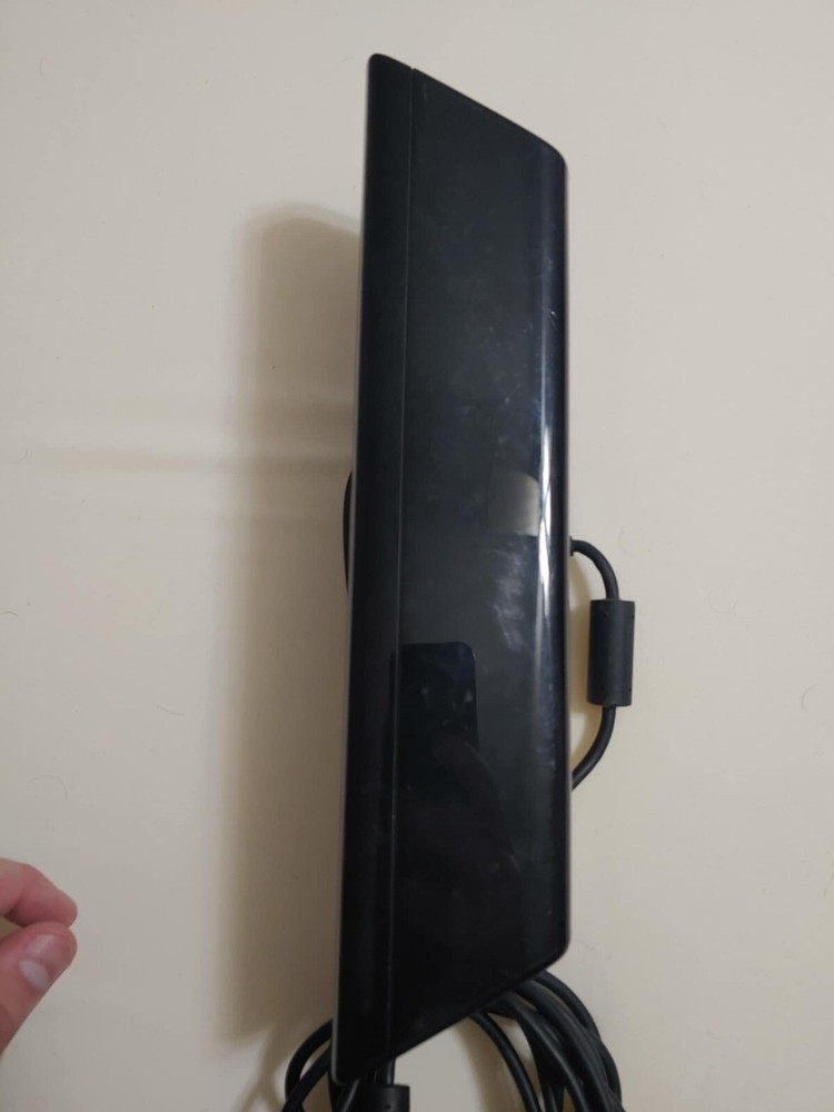 Lot of 4 - Microsoft Xbox 360 & Xbox One Kinect Sensor Bars Black UNTESTED