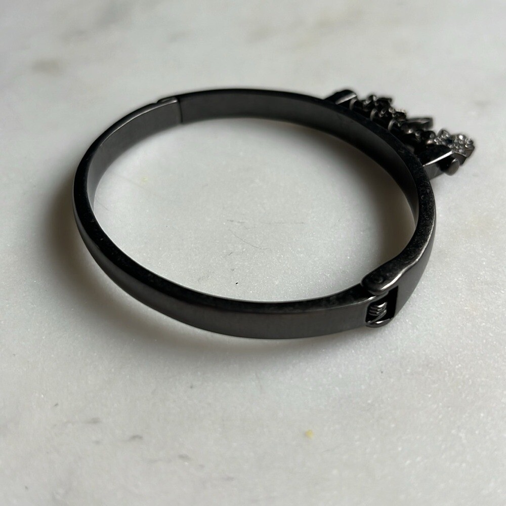 Marlyn Schiff Dark Silver Charm Bracelet Bangle NWT
