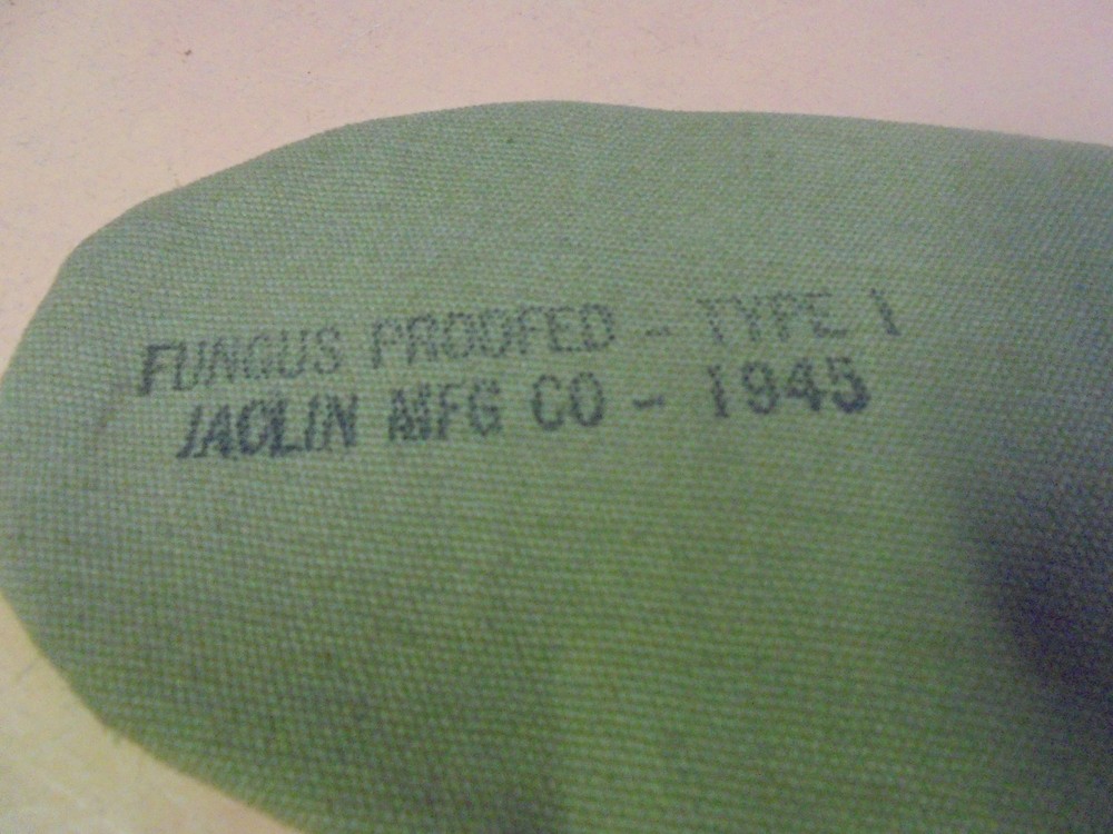 Vintage WWII U. S. Bolt Pouch 1945 Jaclin Mfg. Co.