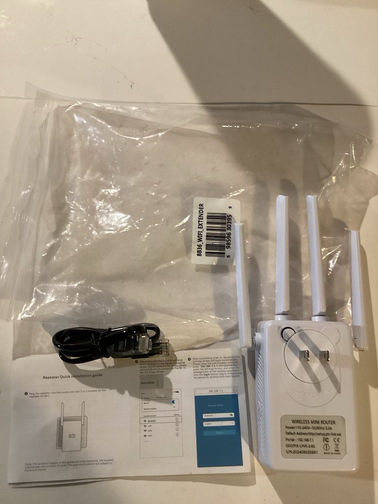 BB36 WI-FI Internet Extender New Opened Plastic