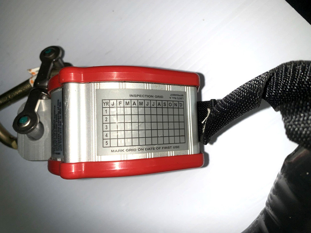Miller Scorpion Personal Fall Limiter PFL-4/9FT