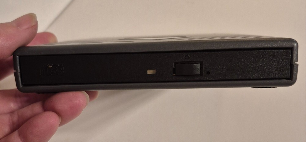 Thomas Edison 24X Max Pocket CD-98 Player Untested